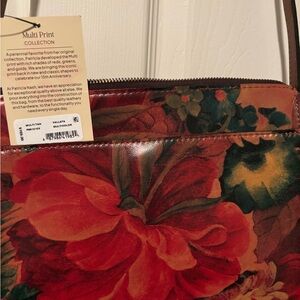 NWT Patricia Nash Red and Green Floral Bag
This is the “Valata” style